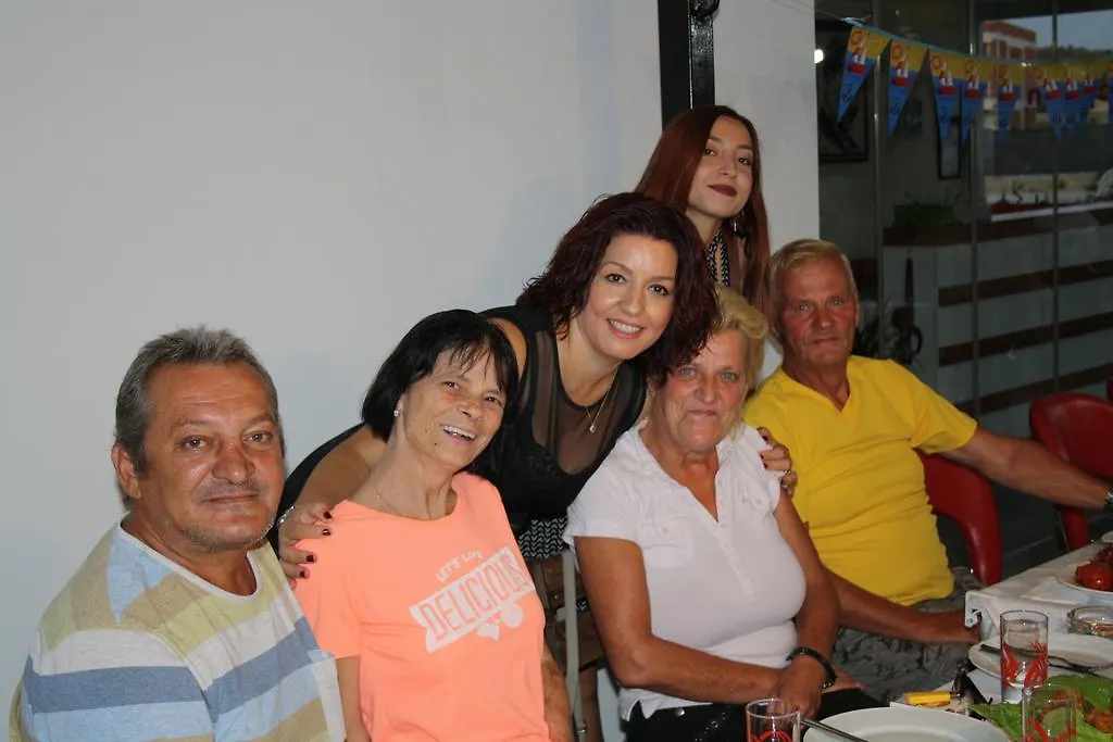 Godik Apart Hotel Çeşme