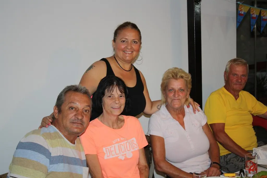 Godik Apart Hotel Çeşme 0*,