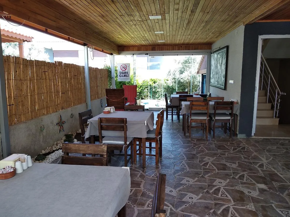 Godik Apart Hotel Çeşme 0*,